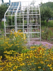 garden vignette